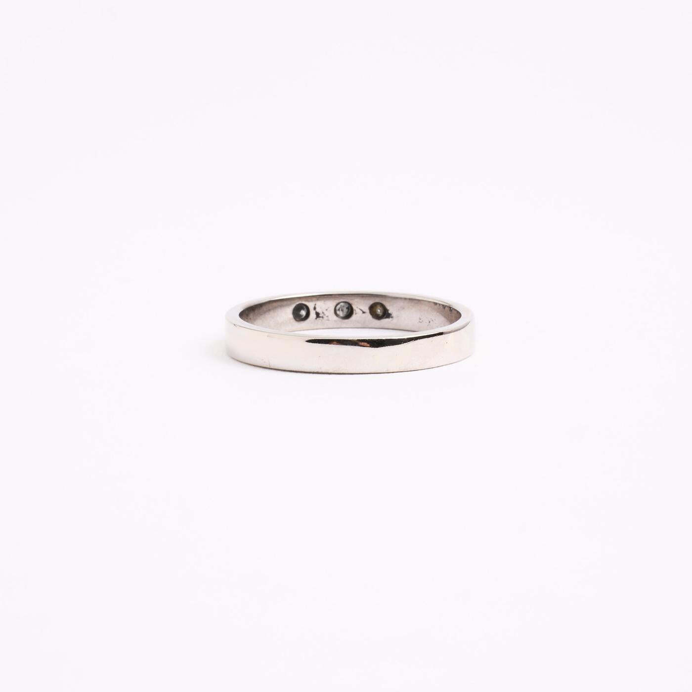 Ring with diamond (007 ct) in 14K White gold size 8½ | Solid Gold