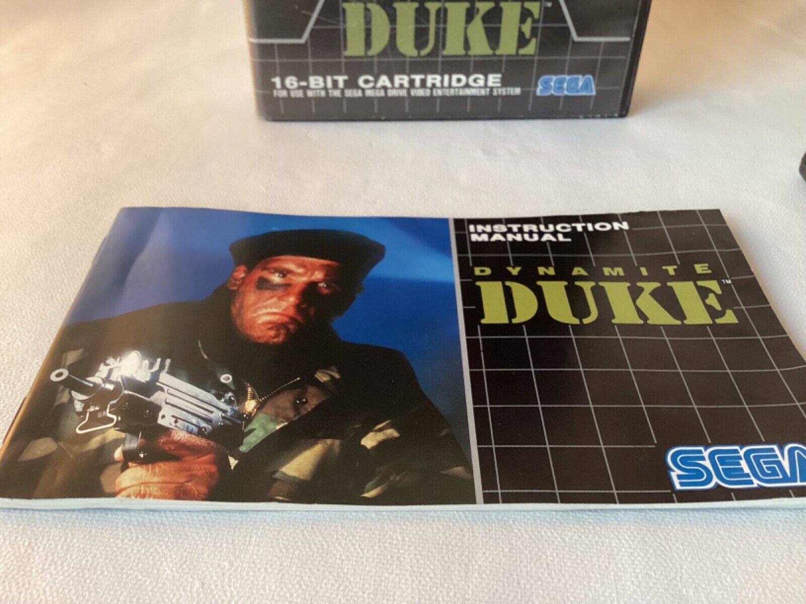 Dynamite Duke  -  SEGA Mega Drive game - Boxed with booklet