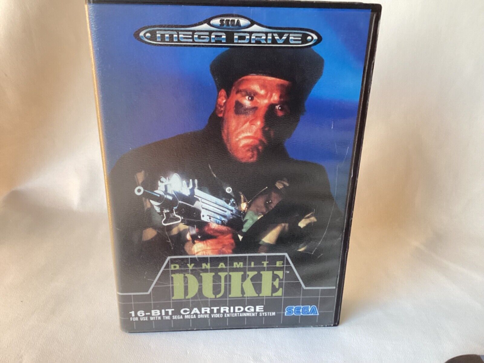 Dynamite Duke  -  SEGA Mega Drive game - Boxed with booklet