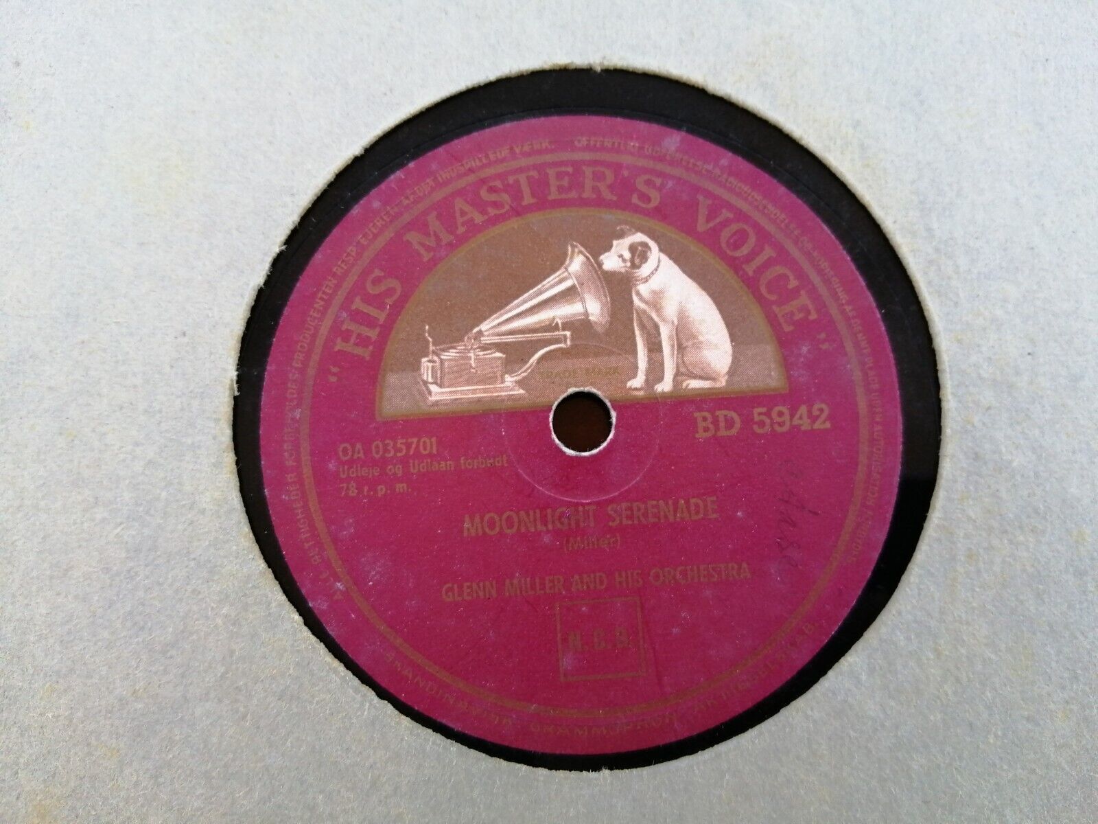 78 RPM  shellac GLENN MILLERMoonlight SerenadeAmerican PatrolHMV BD 5942