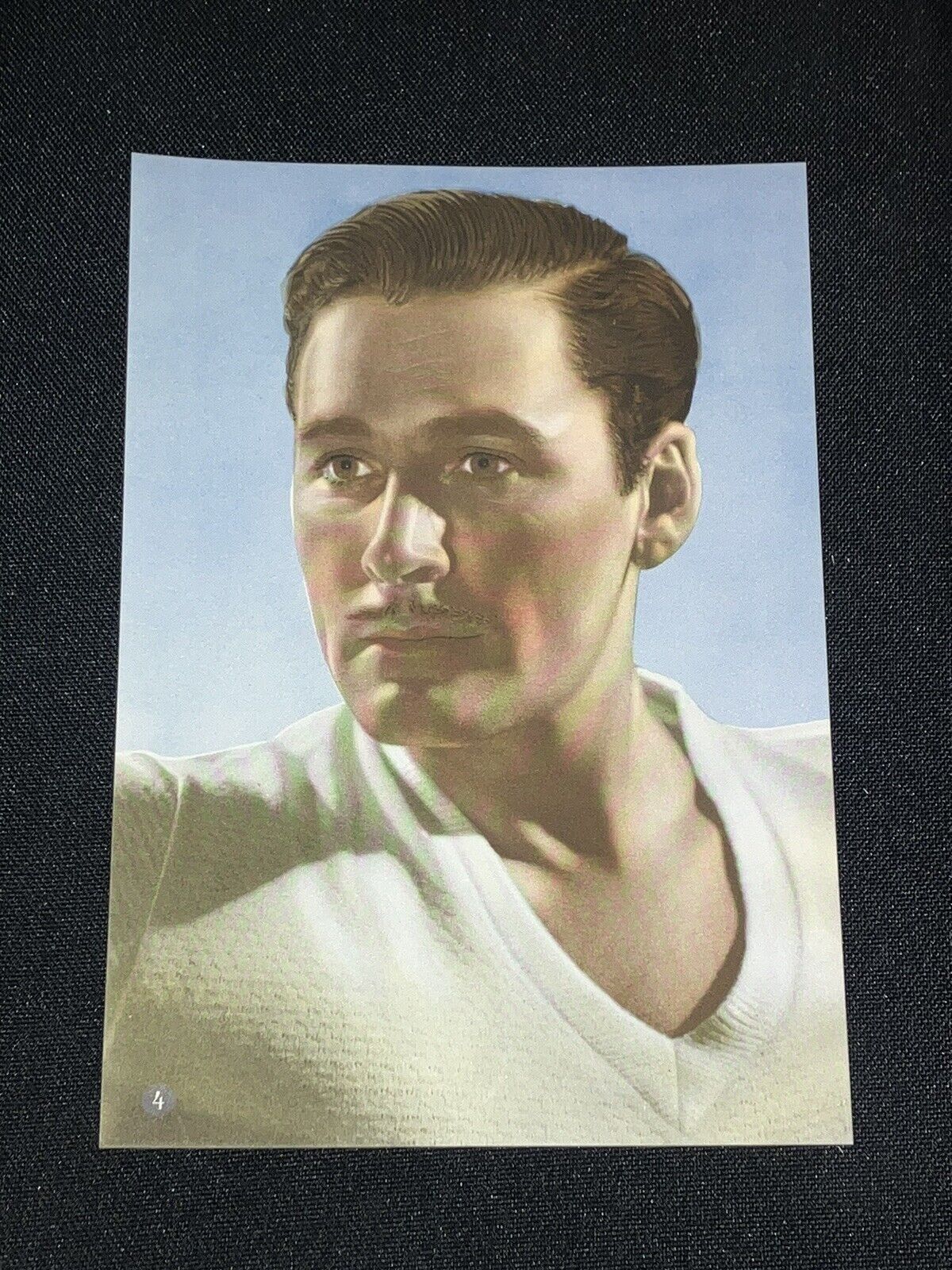 1941 HOLLYWOOD ACTOR ERROL FLYNN RARE VINTAGE PHOTO CARD AUSTRALIA #4 🇺🇸 🇦🇺