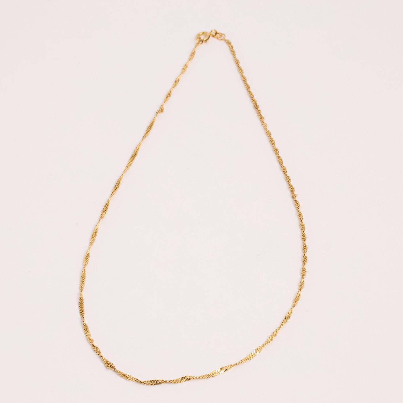 Singapore chain Necklace in 8K Gold 1673 inches | Vintage Solid Gold