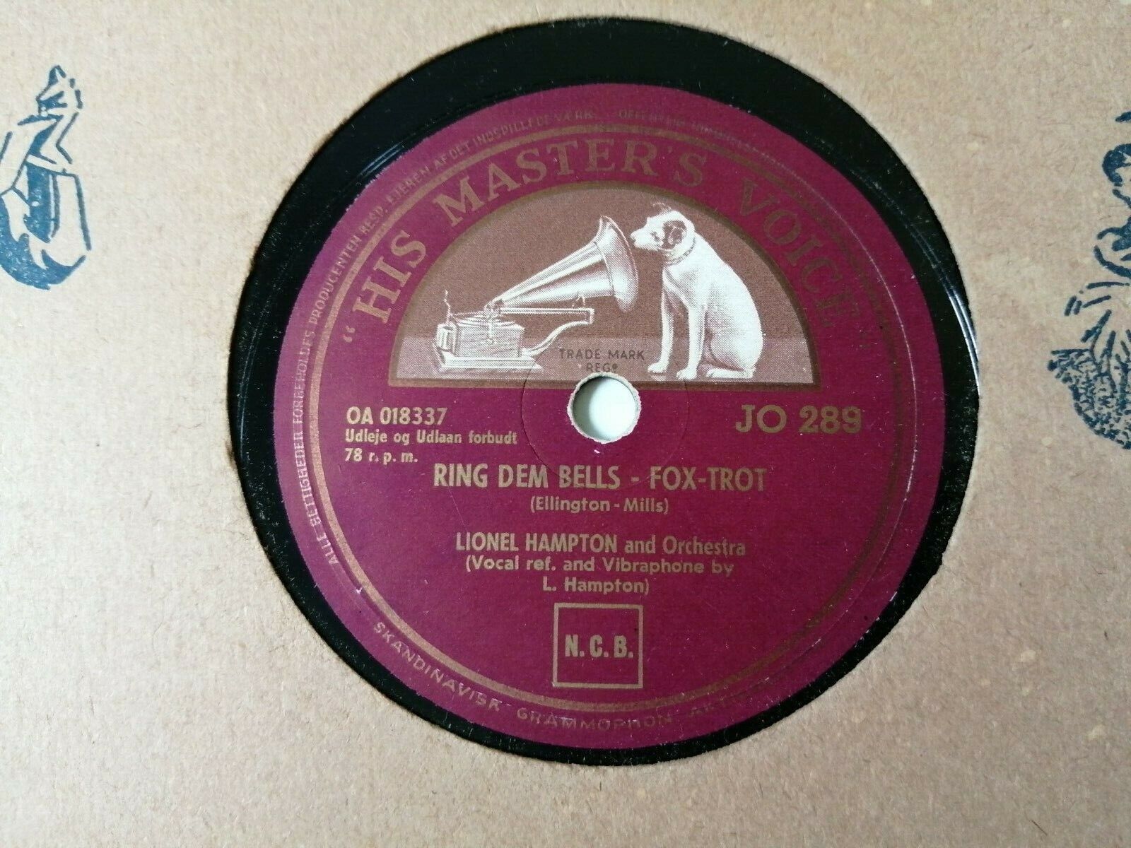 78 rpm LIONEL HAMPTONOn The Sunny Side Of The Street/Ring Them BellsJO 289