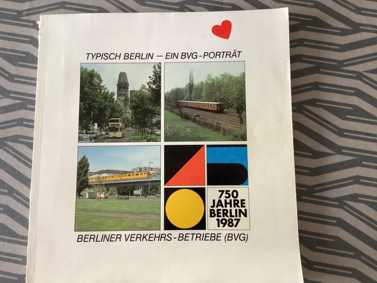 Typisch Berlin - ein BVG Porträt    750 Jahre Berlin 1987