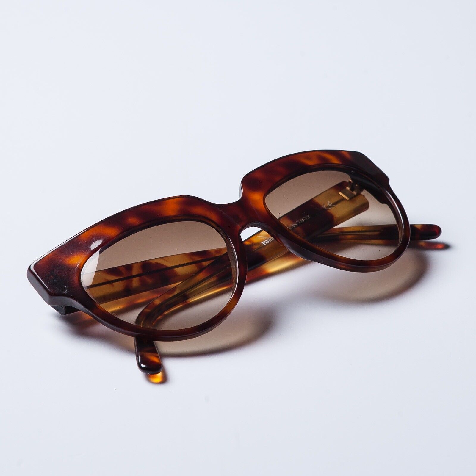 TORTOISE Brown Vintage Sunglasses Italy Made