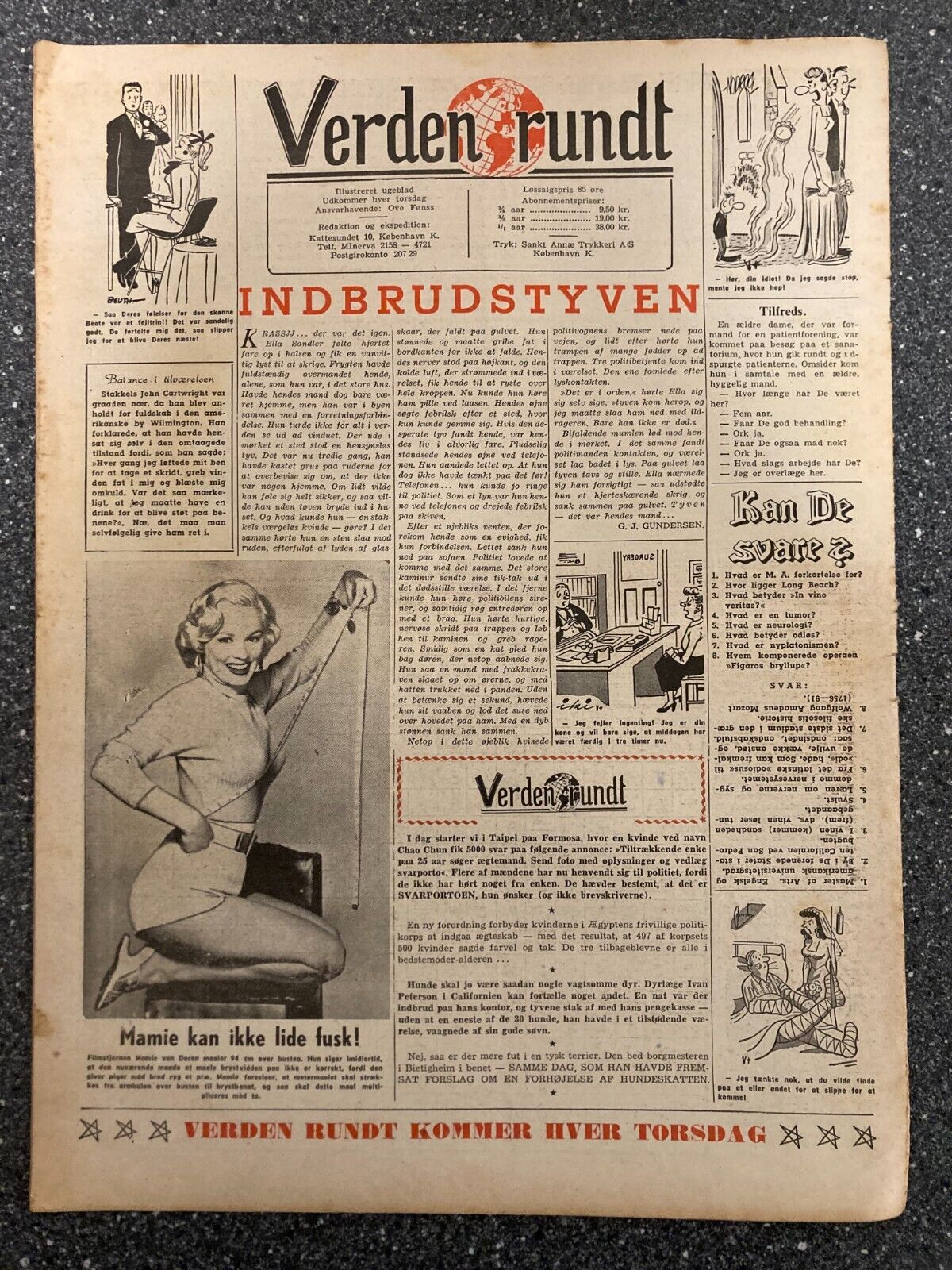 Windmill-Girls Joy Benham Jill Turner etc Danish Magazine 1955 "Verden Rundt"