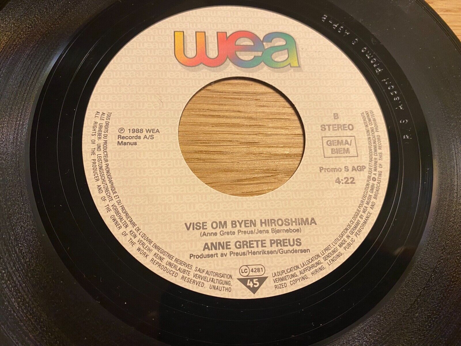 ANNE GRETE PREUS "YNGLINGEN/VISE OM BYEN HIROSHIMA" 1988 GERMAN PROMOTIONAL COPY