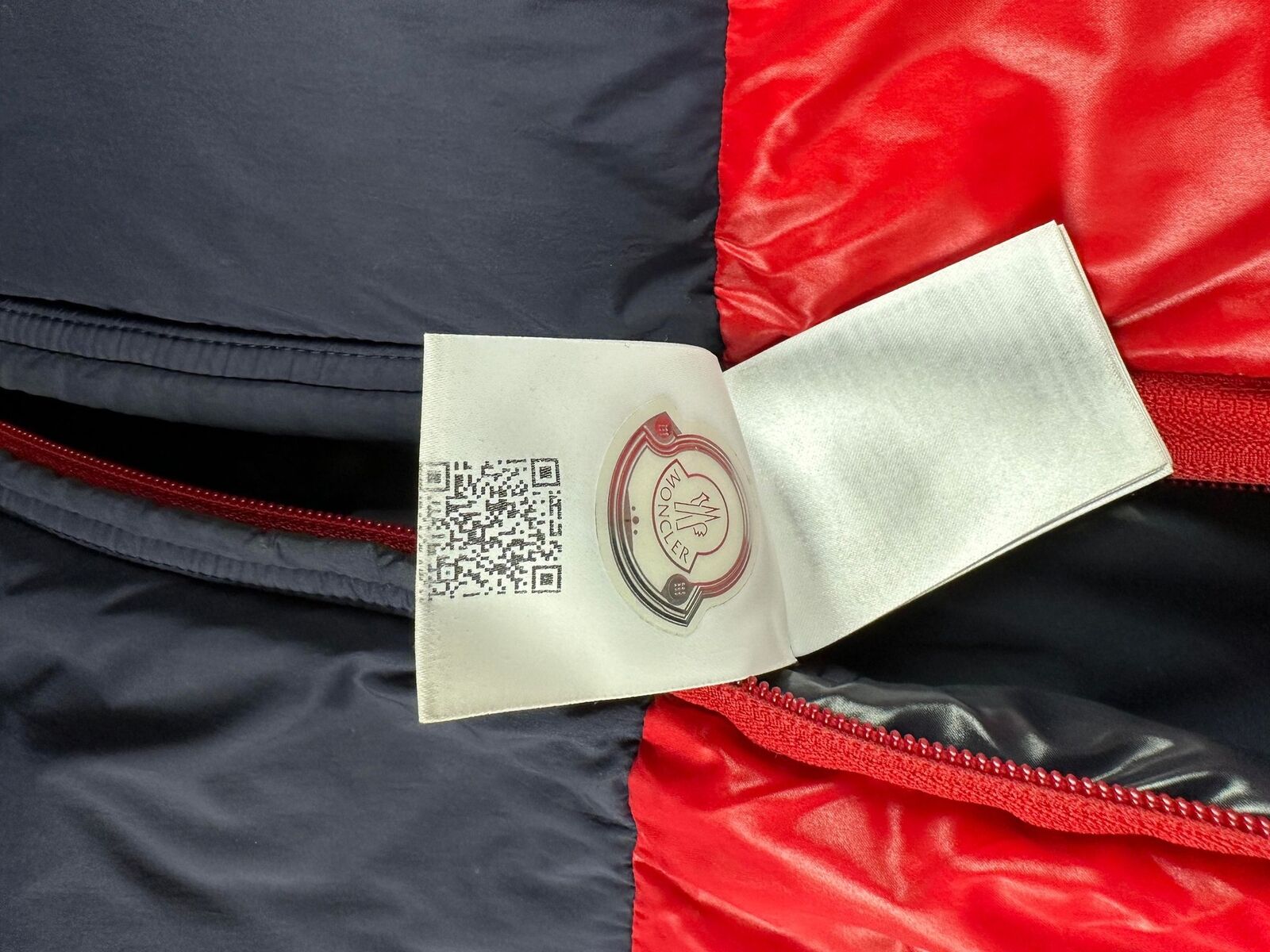 Moncler Konic Size 3