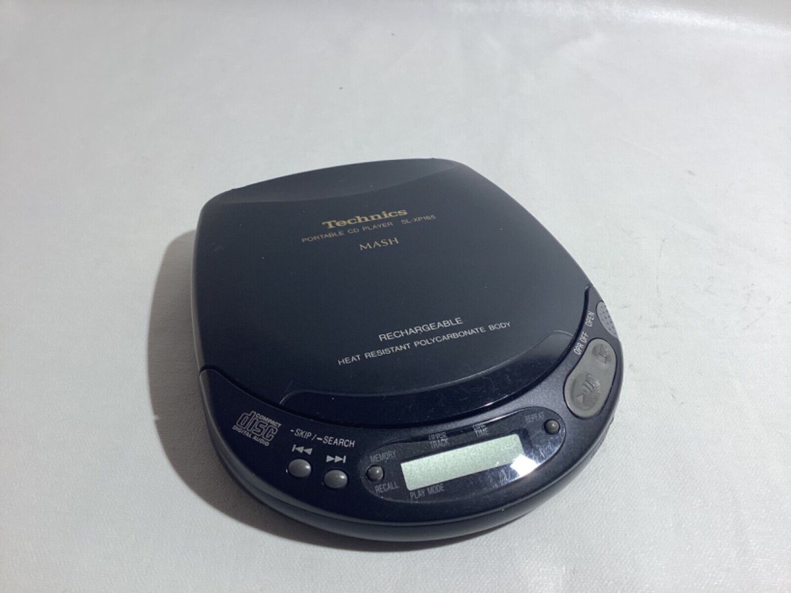 TECHNICS portable cd player SL-XP165 Discman Tested And Working