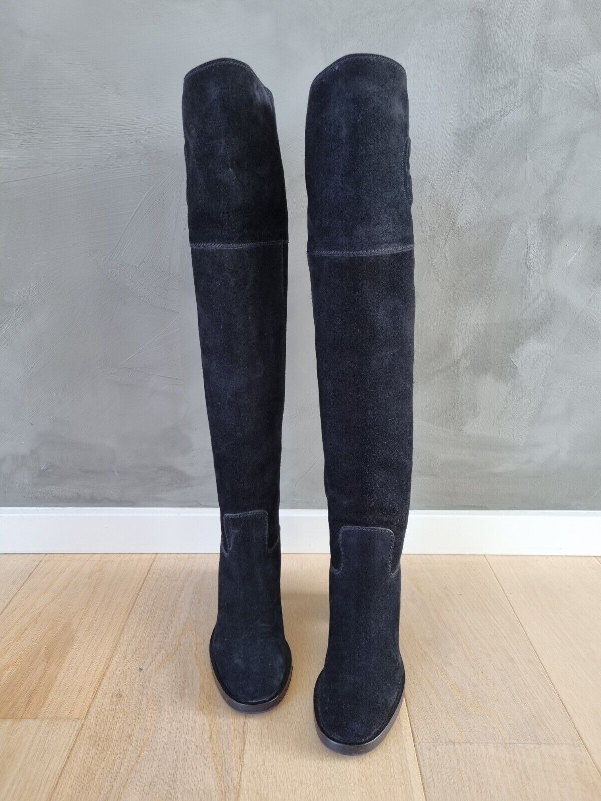 **GUCCI** Black Suede Knee High Logo Boots Size 36