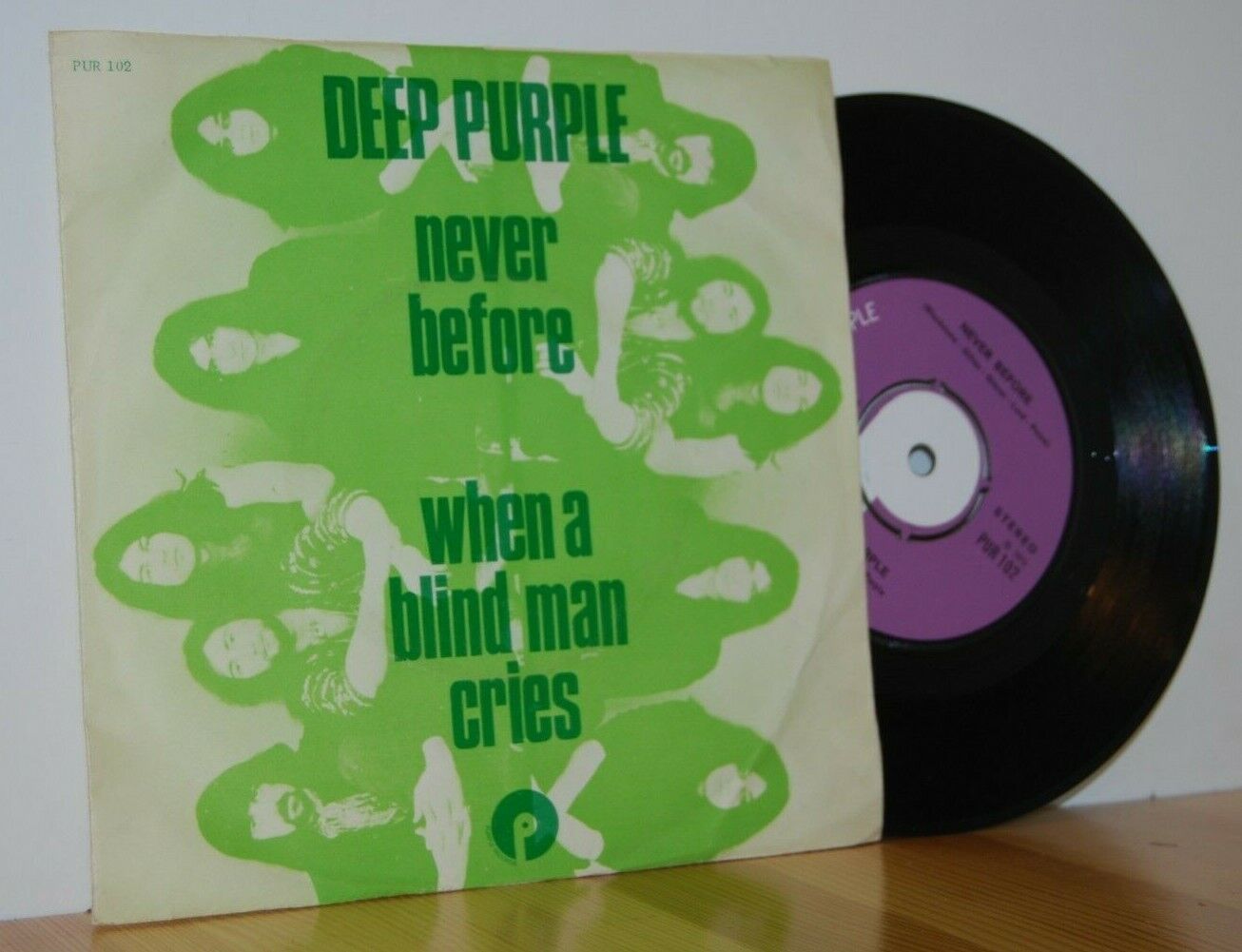 DEEP PURPLE Never Before Picture Sleeve Denmark PUR102 45 7''