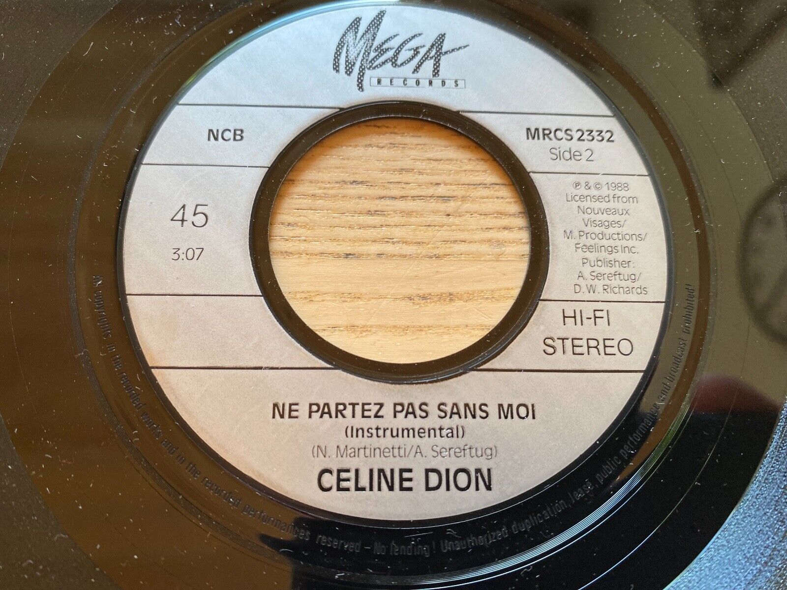 CELINE DION "NE PARTEZ PAS SANS MOI" 1988 EUROVISION WINNER SONG CARRERE  MEGA