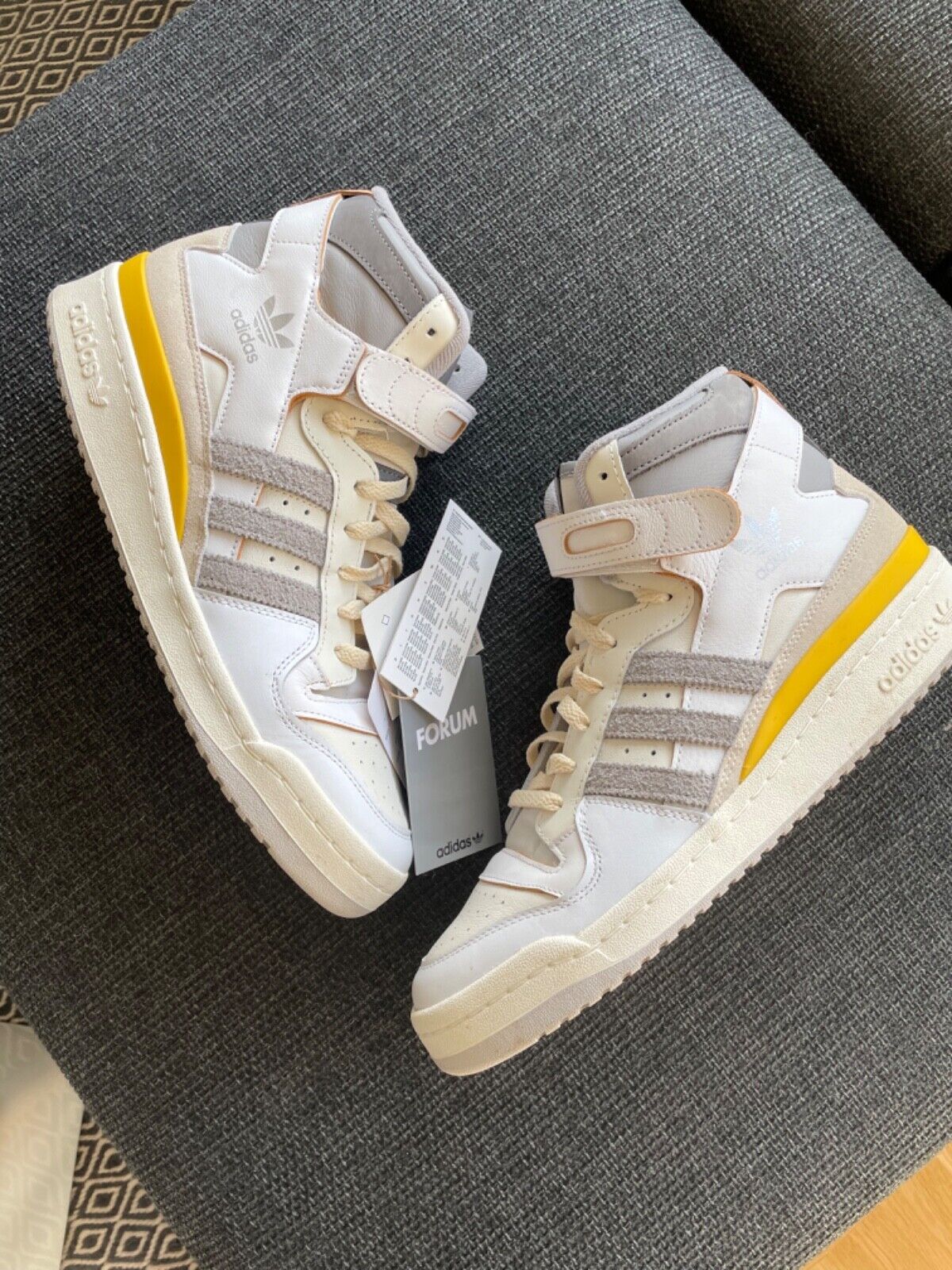 adidas forum 84 hi Grey/yellow