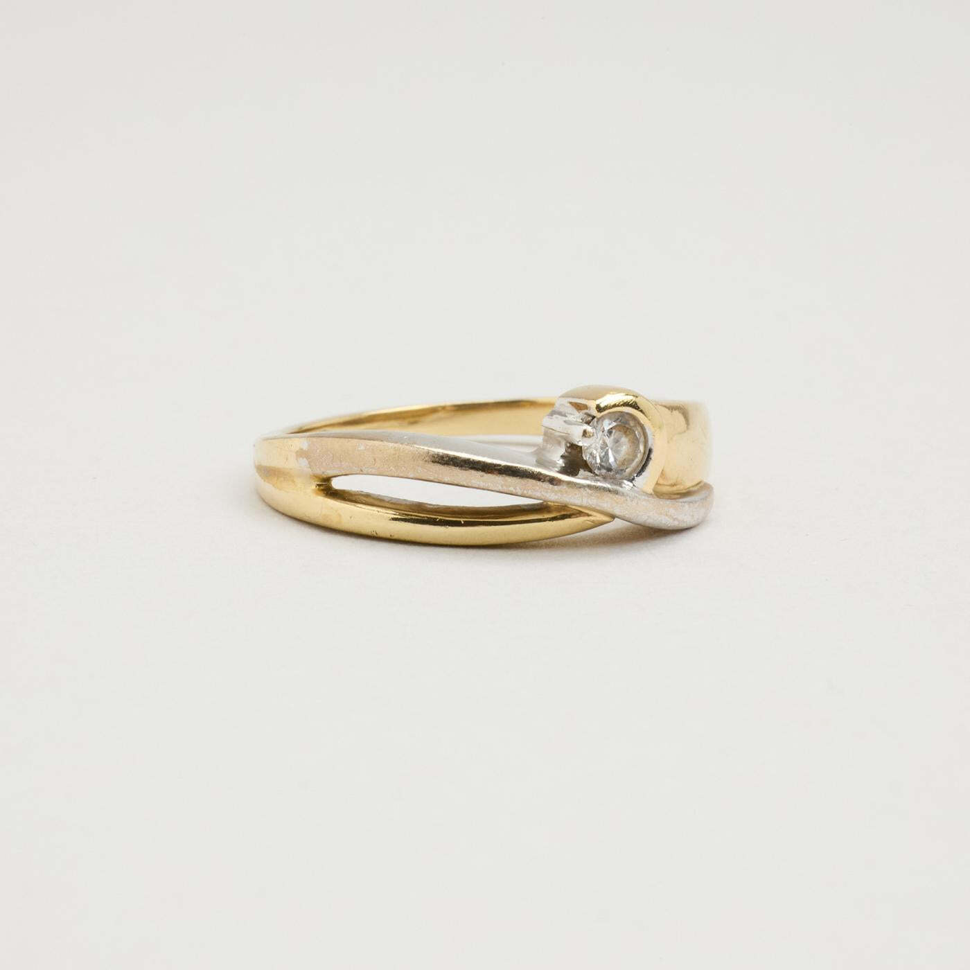 Ring with and zircon in 8K Gold size 6¾ | Solid Gold | Minimalistic