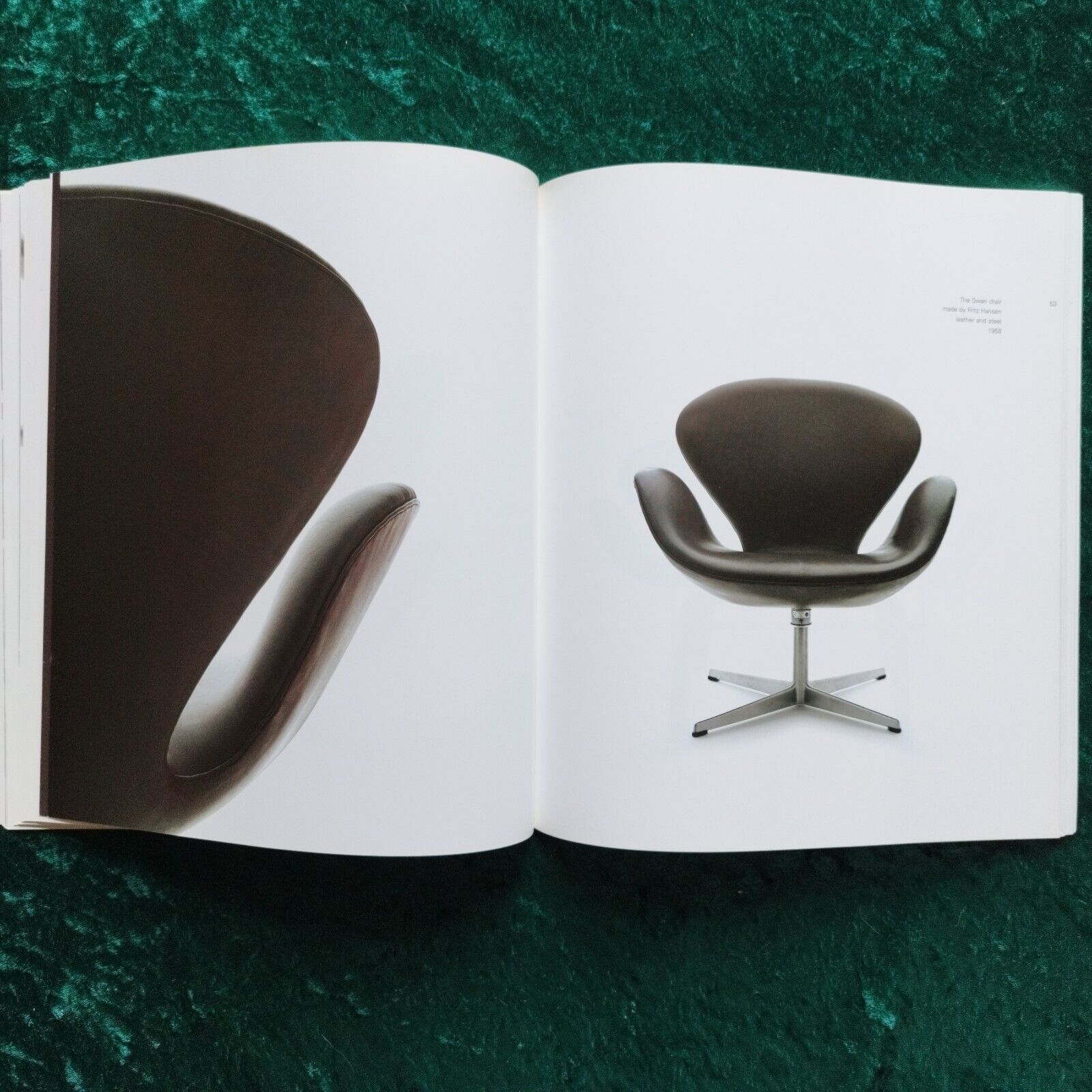 ARNE JACOBSEN Danish designer Book in EnglishDansk Møbelkunst 2002