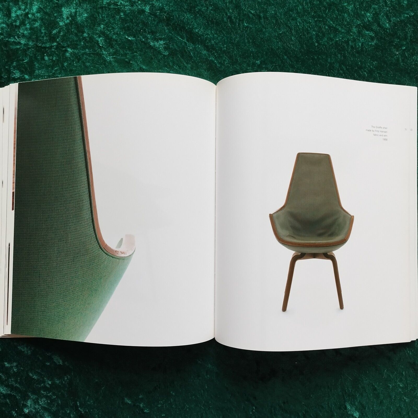 ARNE JACOBSEN Danish designer Book in EnglishDansk Møbelkunst 2002