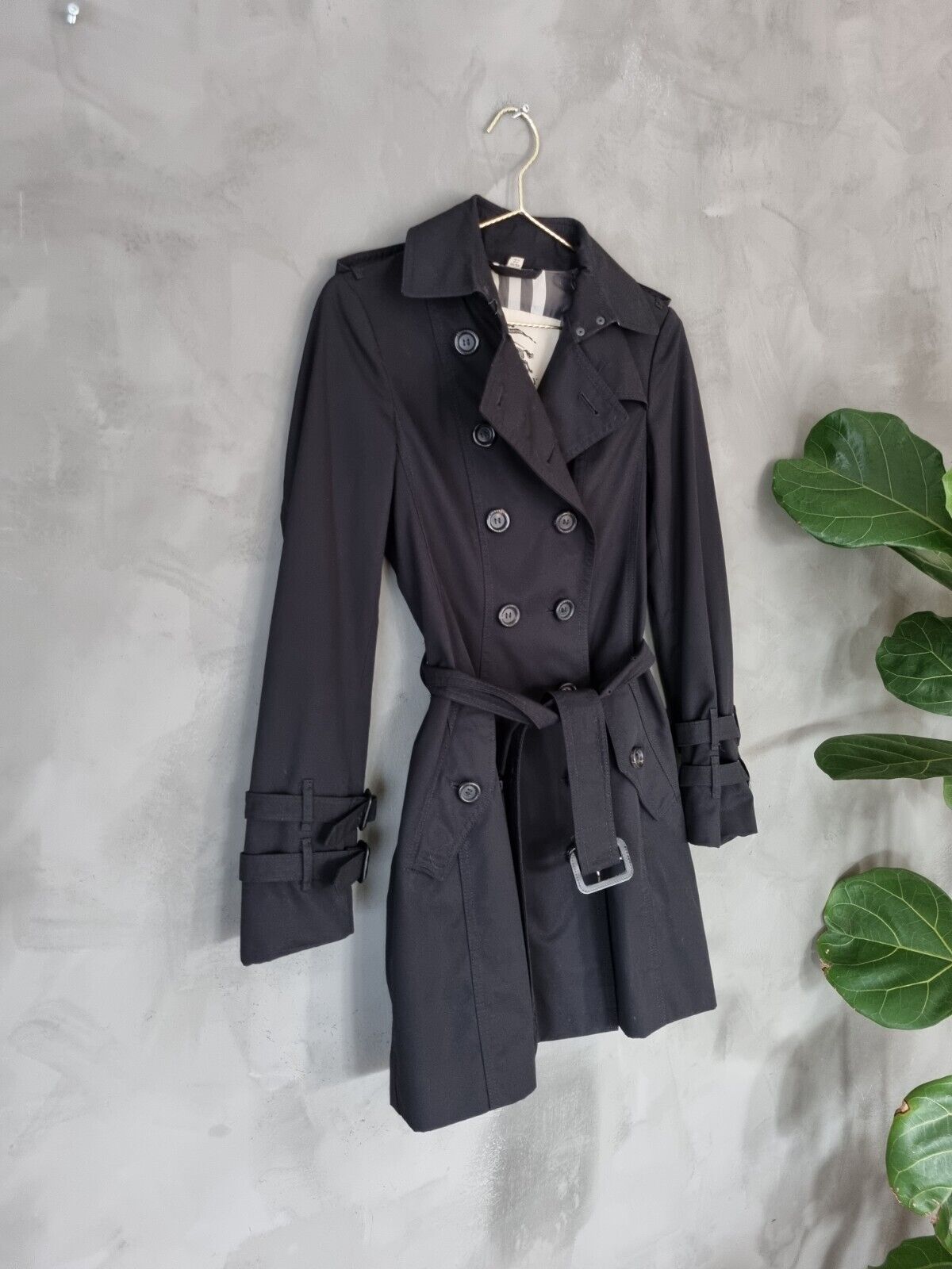 **Burberry** Black Heritage Short Trench Coat IT36 XS