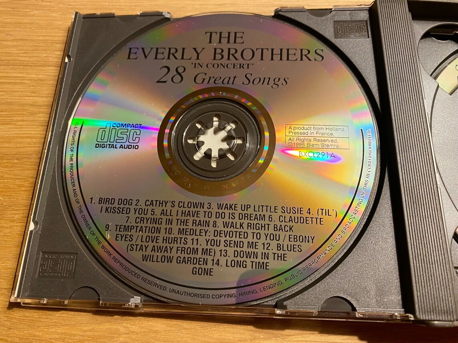 THE EVERLY BROTHERS "IN CONCERT" 1995 2 X CD SET 28 TRACK PRESSED IN FRANCE LIVE