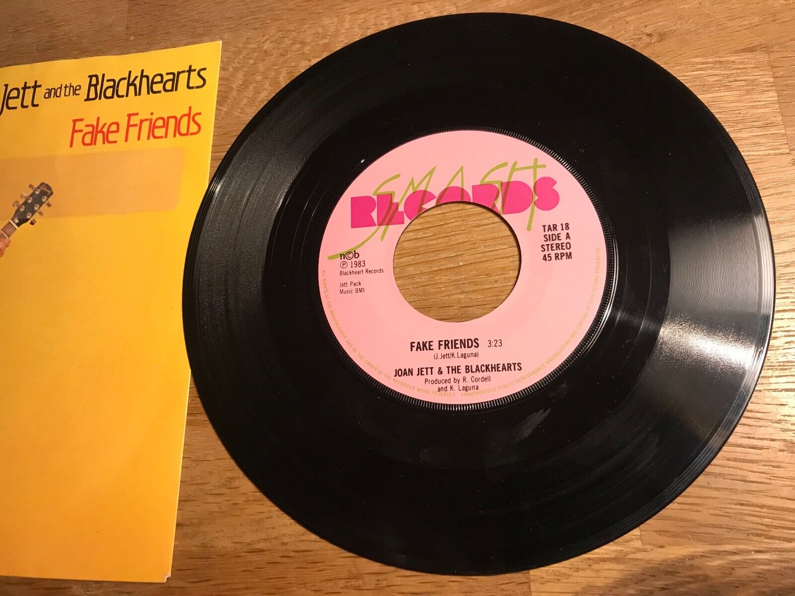 JOAN JETT  THE BLACK HEARTS "FAKE FRIENDS" NCB SMASH RECORDS SCANDINAVIAN PRESS