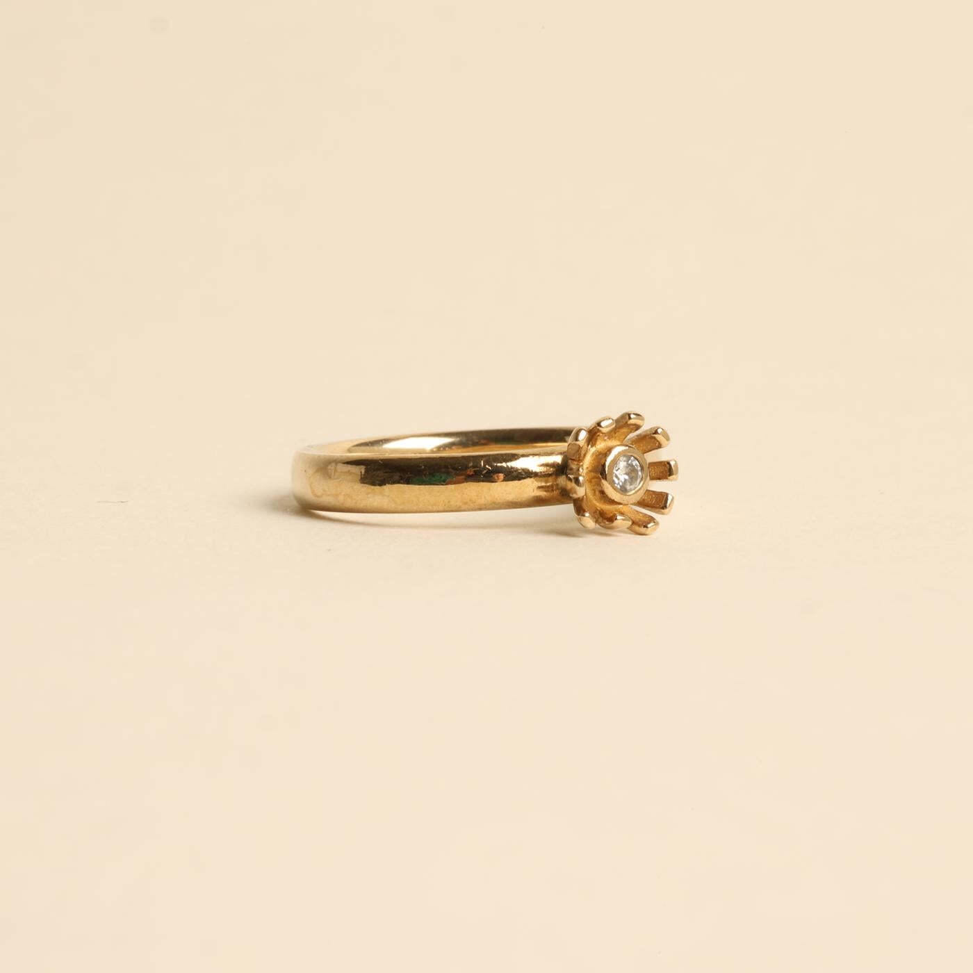 Ring with and zircon in 8K Gold size 5¼ - 6 | Vintage Solid Gold