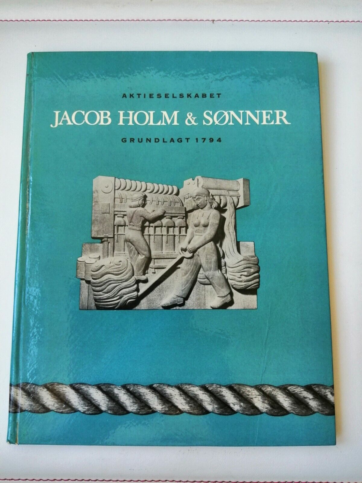 Aktieselskabet JACOB HOLM  SØNNEREst1794Rope makerEnglish/Danish1955