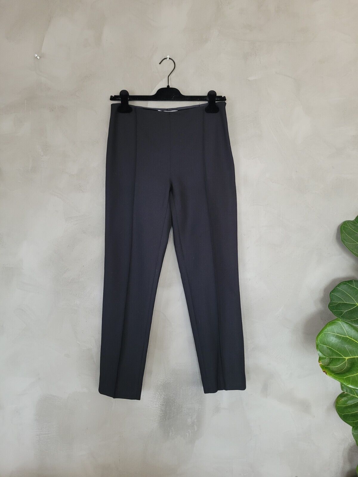 **Max Mara** Black Classic Wool Trousers Size Small/Medium