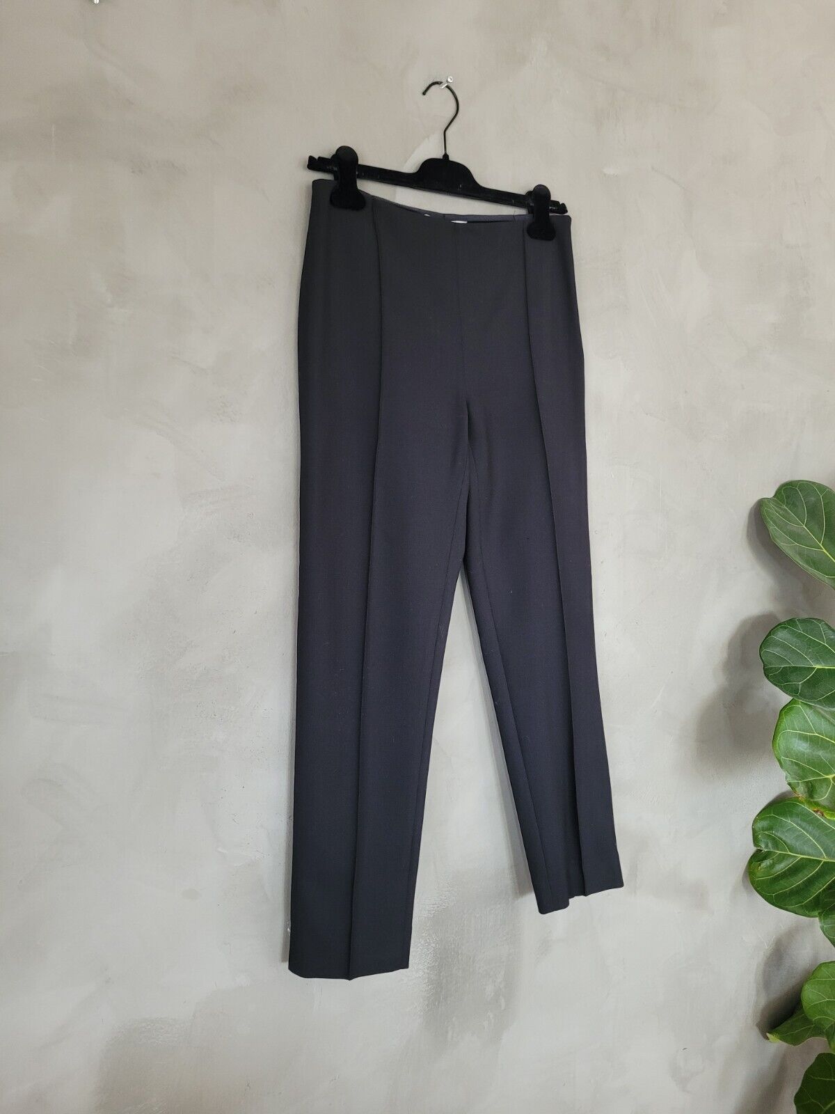 **Max Mara** Black Classic Wool Trousers Size Small/Medium