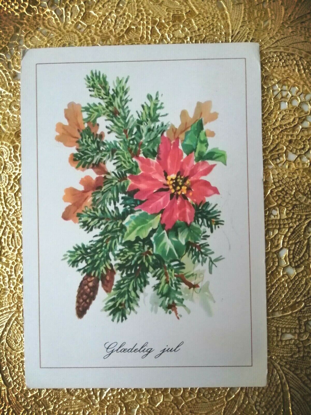 Vintage and collectible Danish Christmas card Posted  in 1977 ( No 11 K )