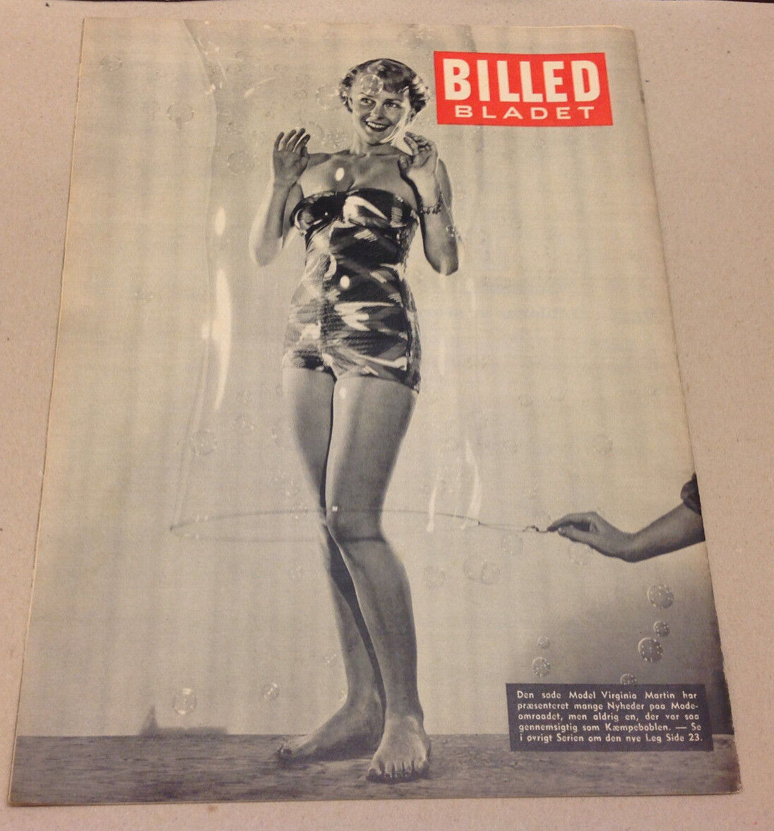 VIRGINIA MARTIN MODEL ON BACK COVER VINTAGE DANISH Magazine Billed-Bladet 1950