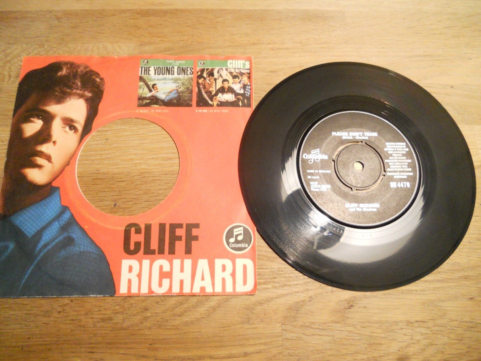 CLIFF RICHARD  THE SHADOWS PLEASE DON´T TEASE/ WHERE IS MY HEART NCB DANISH SEE