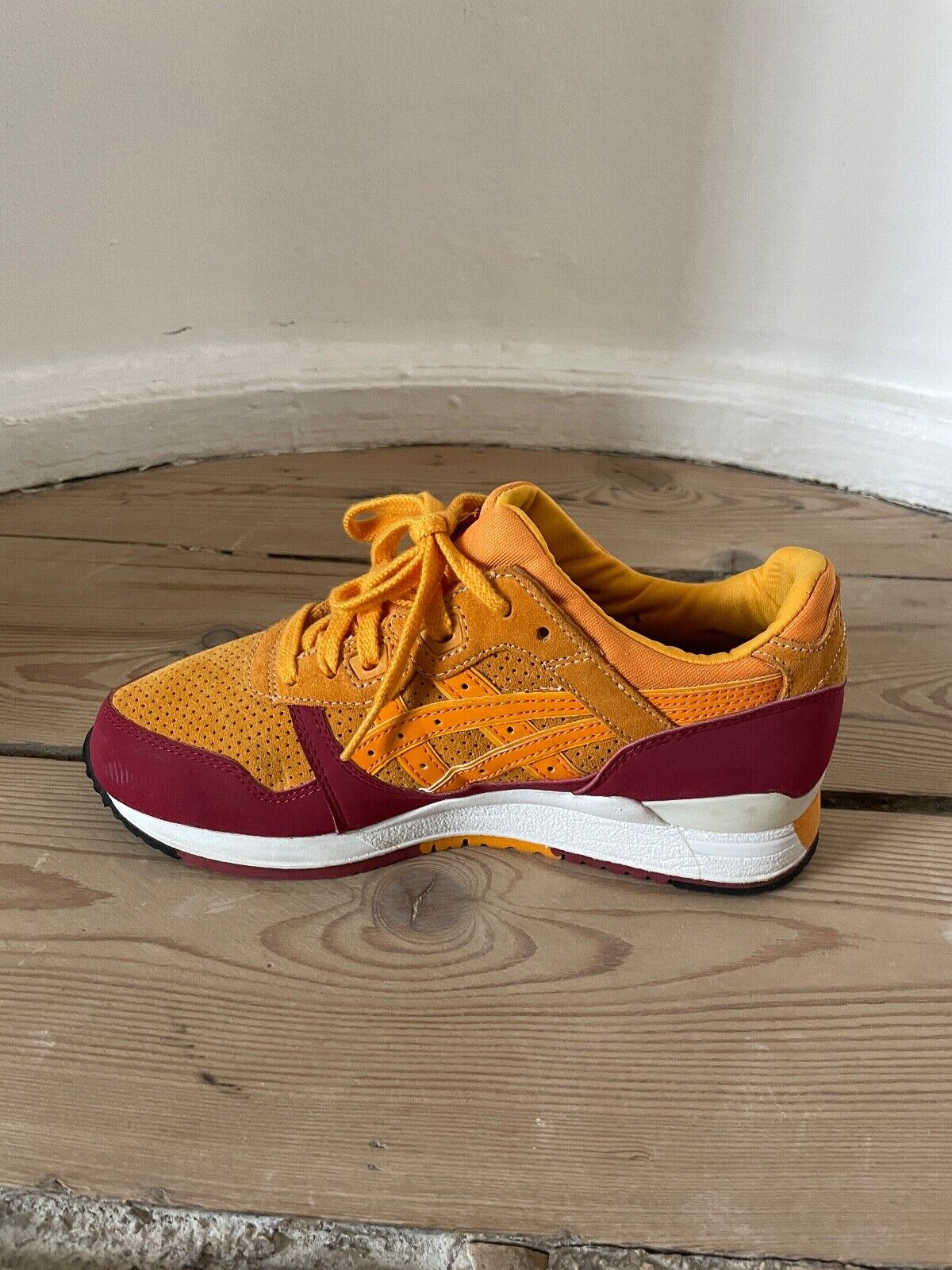 Size 5 - ASICS Hanon x Gel Lyte 3 Wildcats