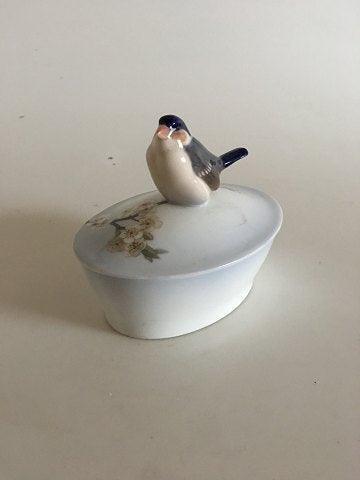 Royal Copenhagen Art Nouveau Lidded dish with bird No 64/1464