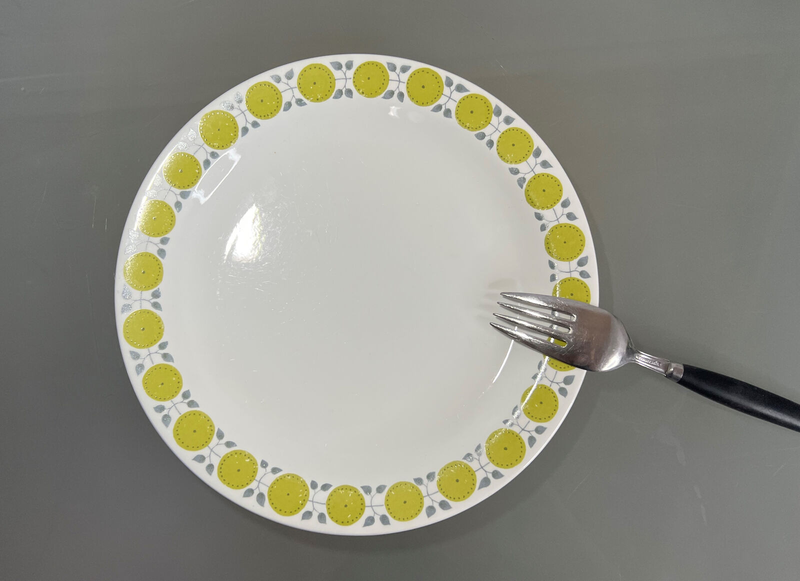 Rörstrand Linda Salad Plate