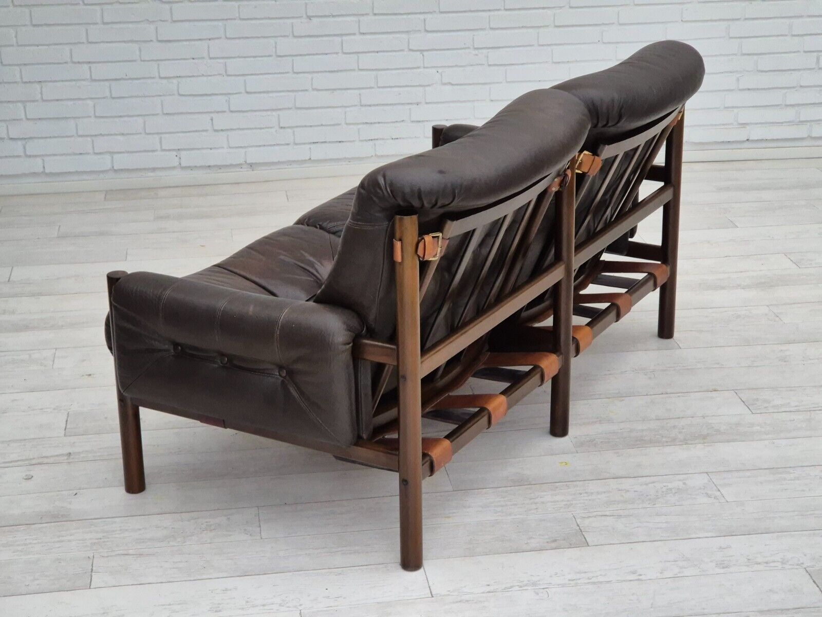 1970s Norwegian design by Ivar Opsvik for Bruksbo Norway 2 seater sofa