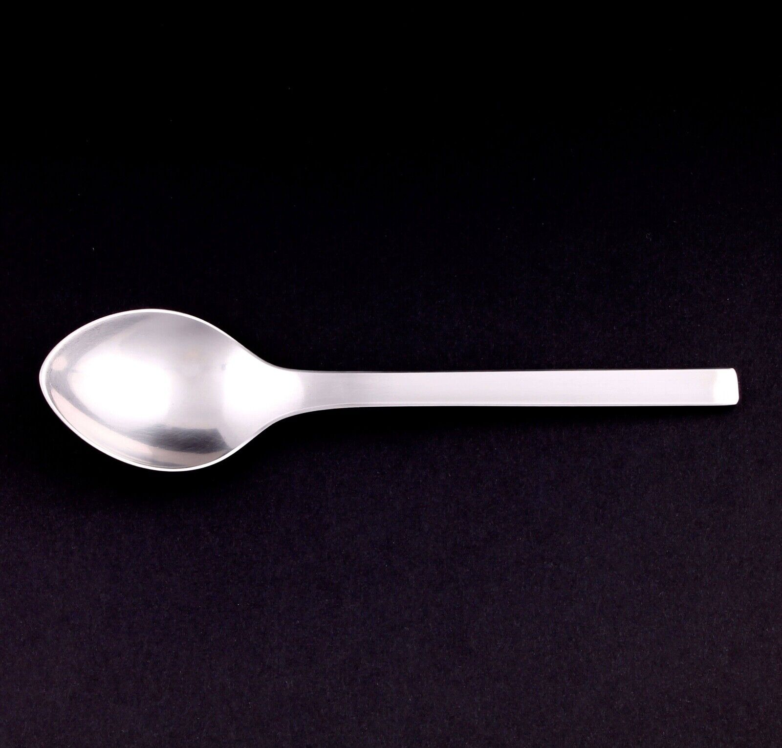 Georg Jensen Denmark Tuja / Tanaqvil Dessert Spoon Steel 3310021