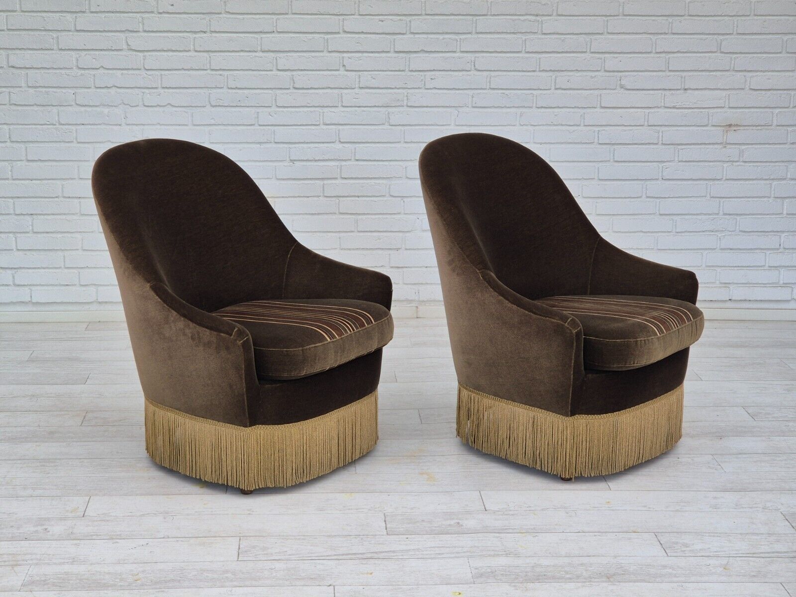 1970s pair of Danish lounge chairs original condition green furniture velour