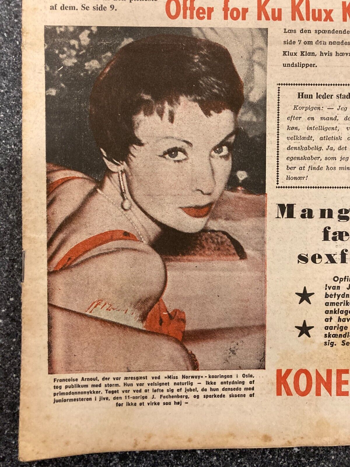 Marilyn Monroe + Francoise Arnoul VERY RARE Danish Magazine 1955 "Verden Rundt"