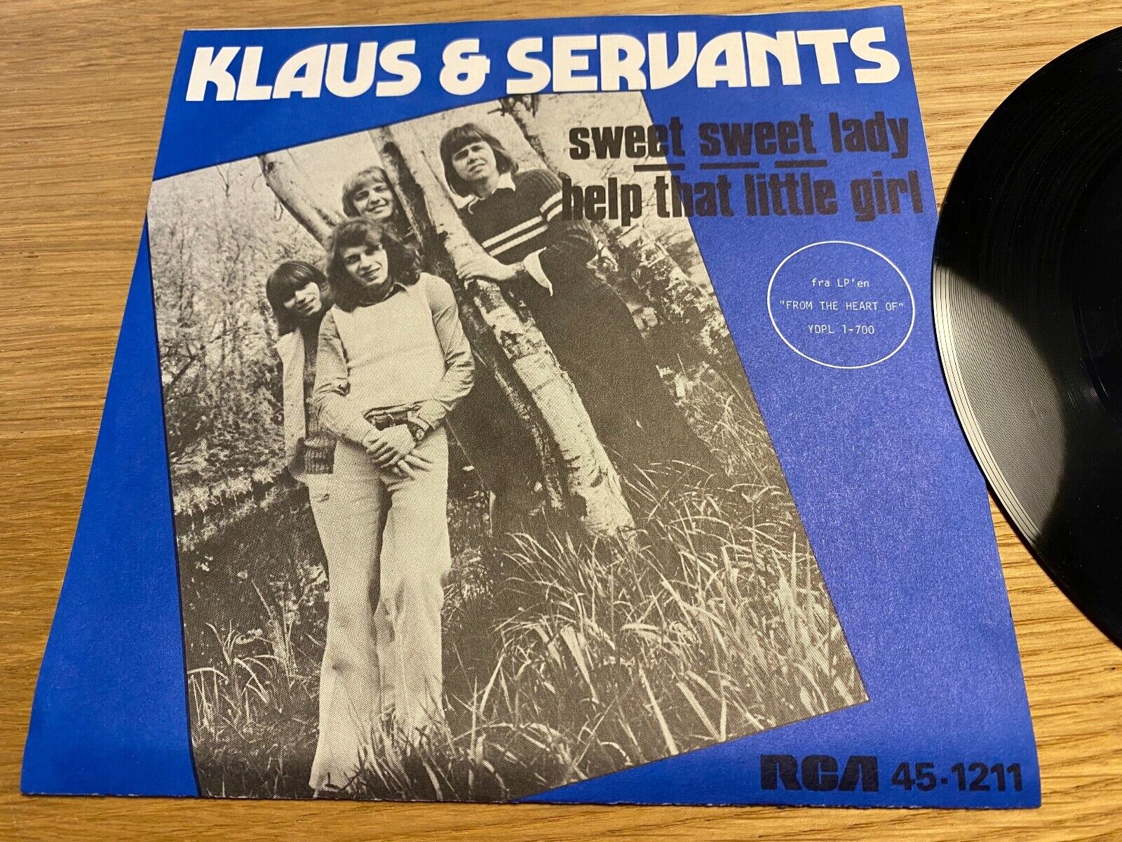 KLAUS  SERVANTS "SWEET SWEET LADY/HELP THAT LITTLE GIRL" DANISH 7" VINYL SINGLE