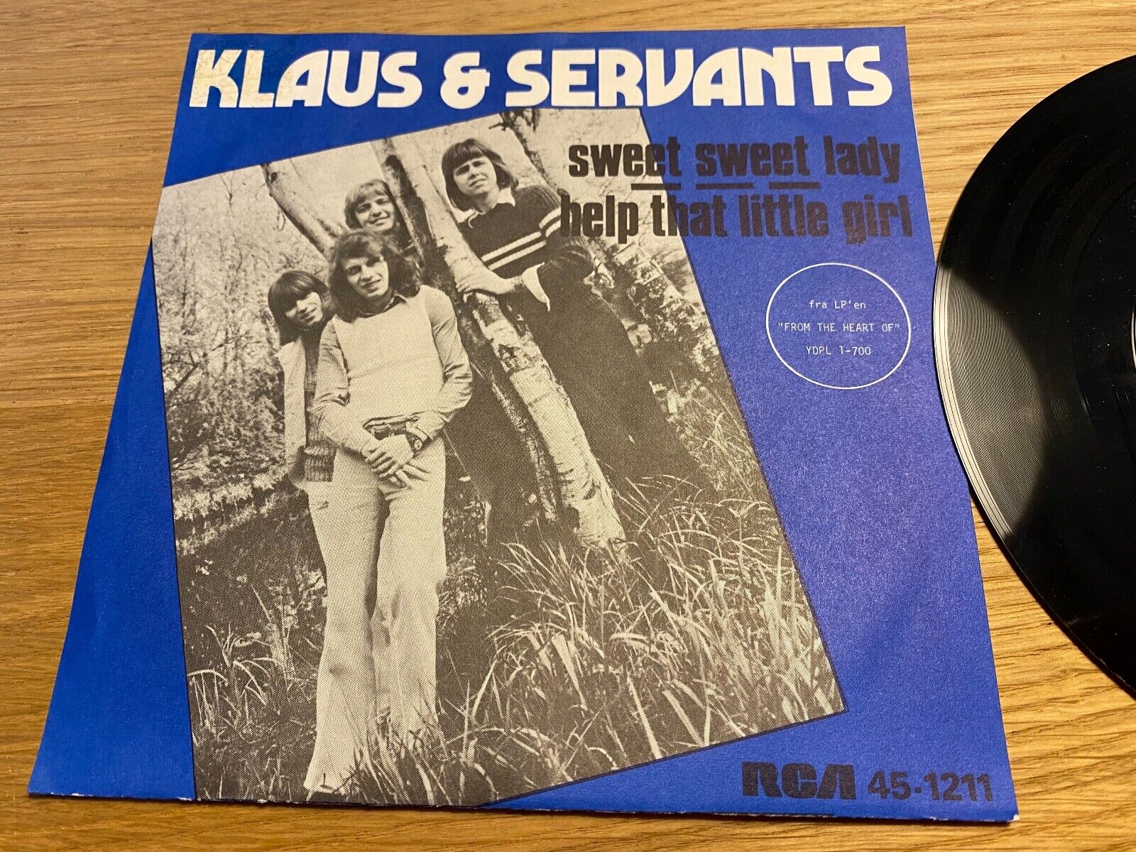 KLAUS  SERVANTS "SWEET SWEET LADY/HELP THAT LITTLE GIRL" DANISH 7" VINYL SINGLE