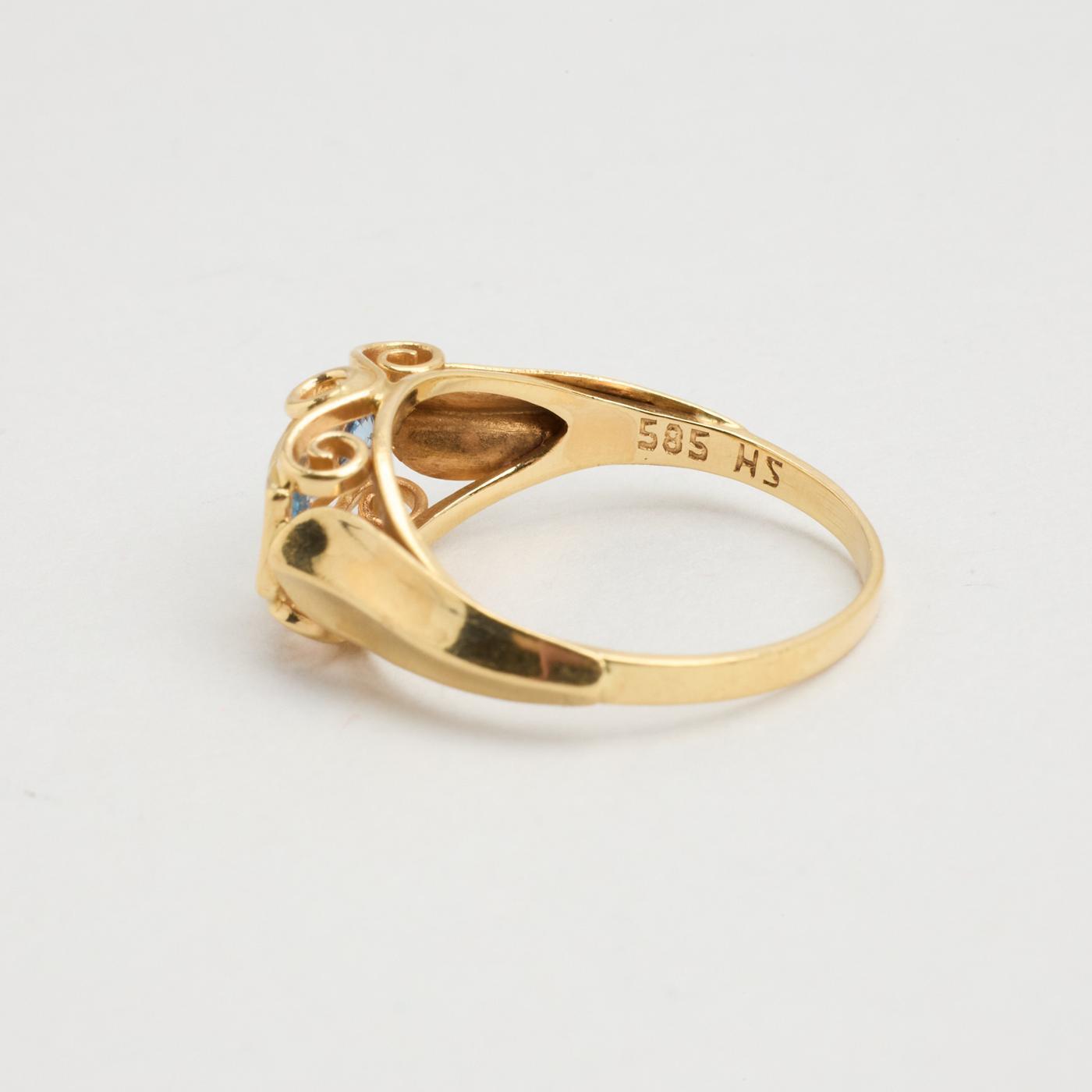 Ring with and synthetic spinel in 14K Gold size 5¼ - 5¾ | Solid Gold