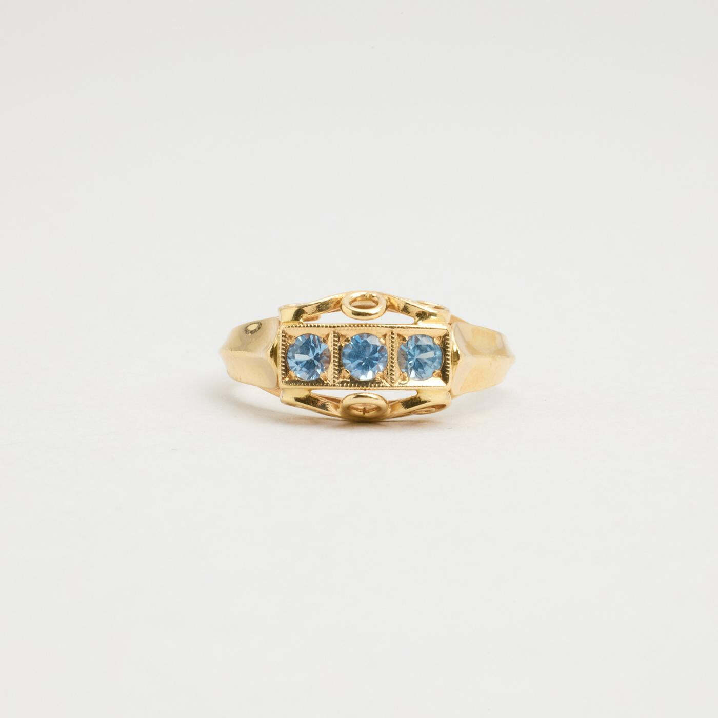 Ring with and synthetic spinel in 14K Gold size 5¼ - 5¾ | Solid Gold