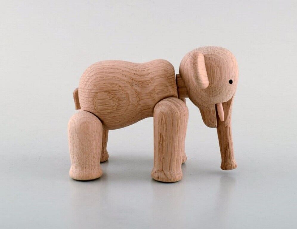 Kay Bojesen Denmark Elephant in oak Danish design 20th/21st century