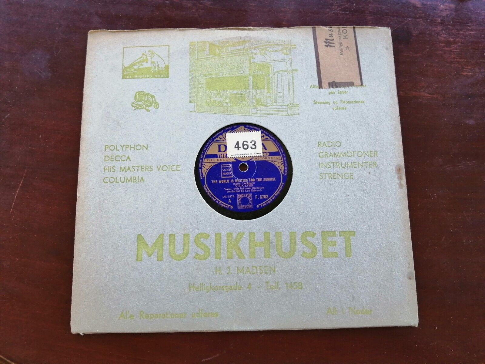 78 RPM  shellacVERA LYNN: I Love You Truly /The World Is Waiting For The 