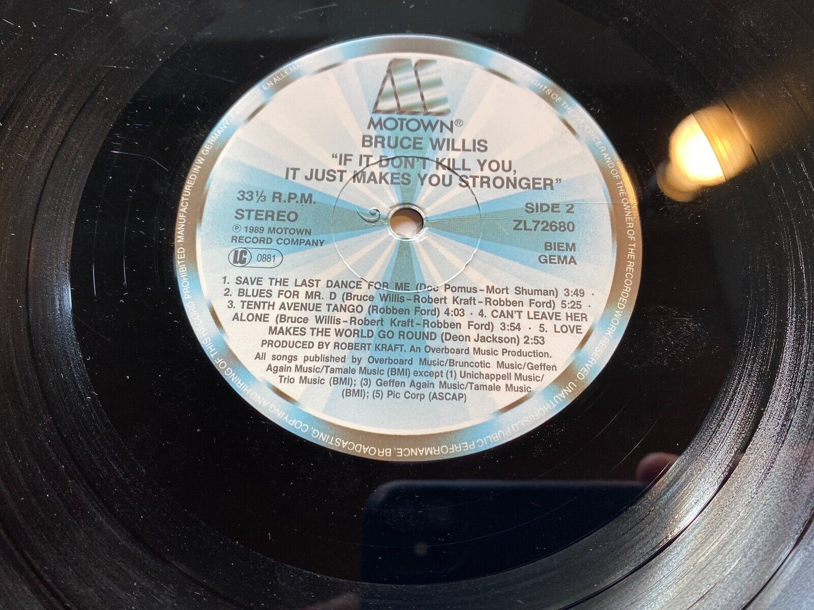 BRUCE WILLIS "IF IT DON´T KILL YOU IT JUST MAKE YOU STRONGER" 1989 MOTOWN VINYL