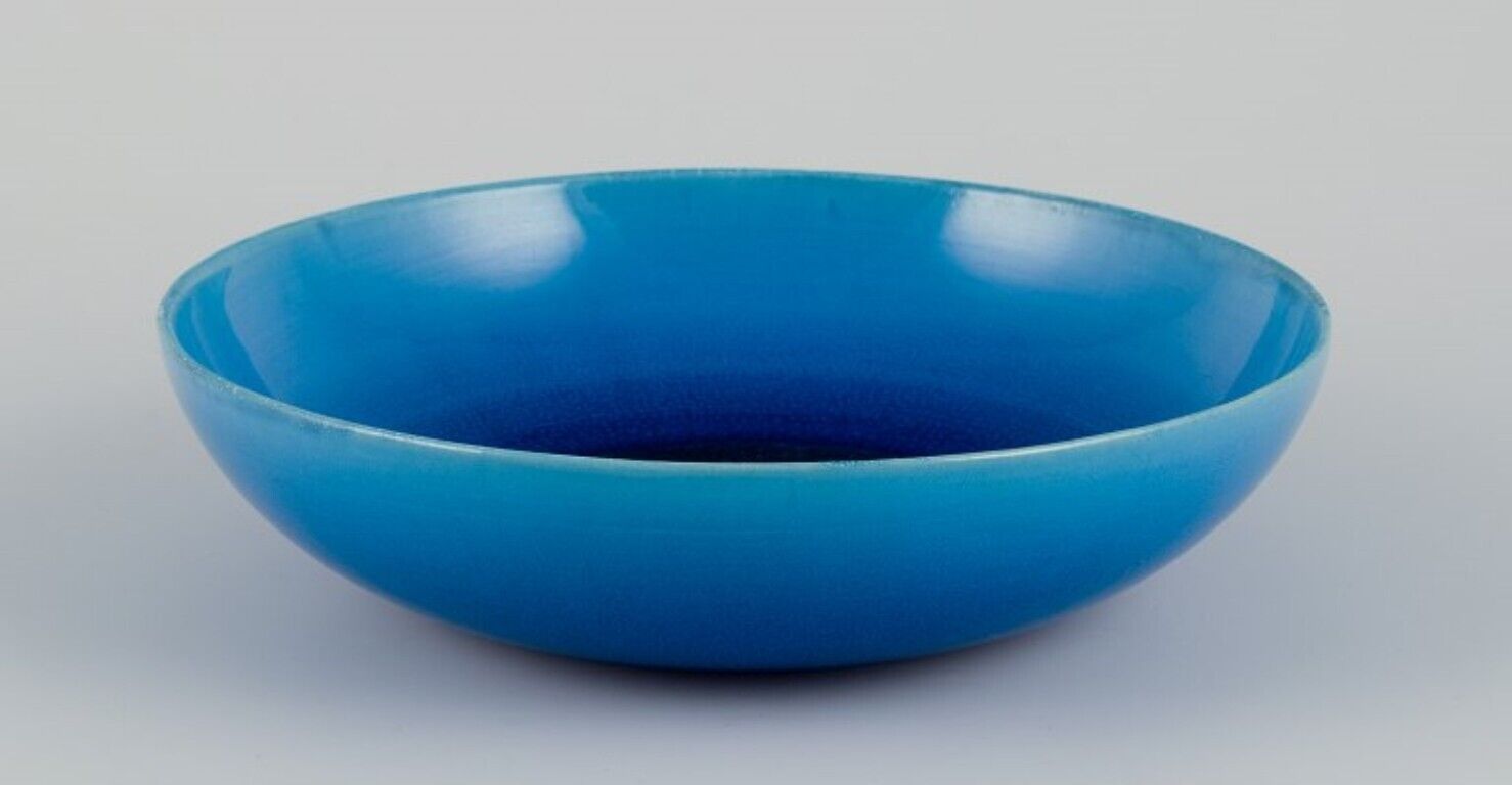 Carl Harry Stålhane for Rörstrand Ceramic bowl in turquoise glaze Mid-20th C