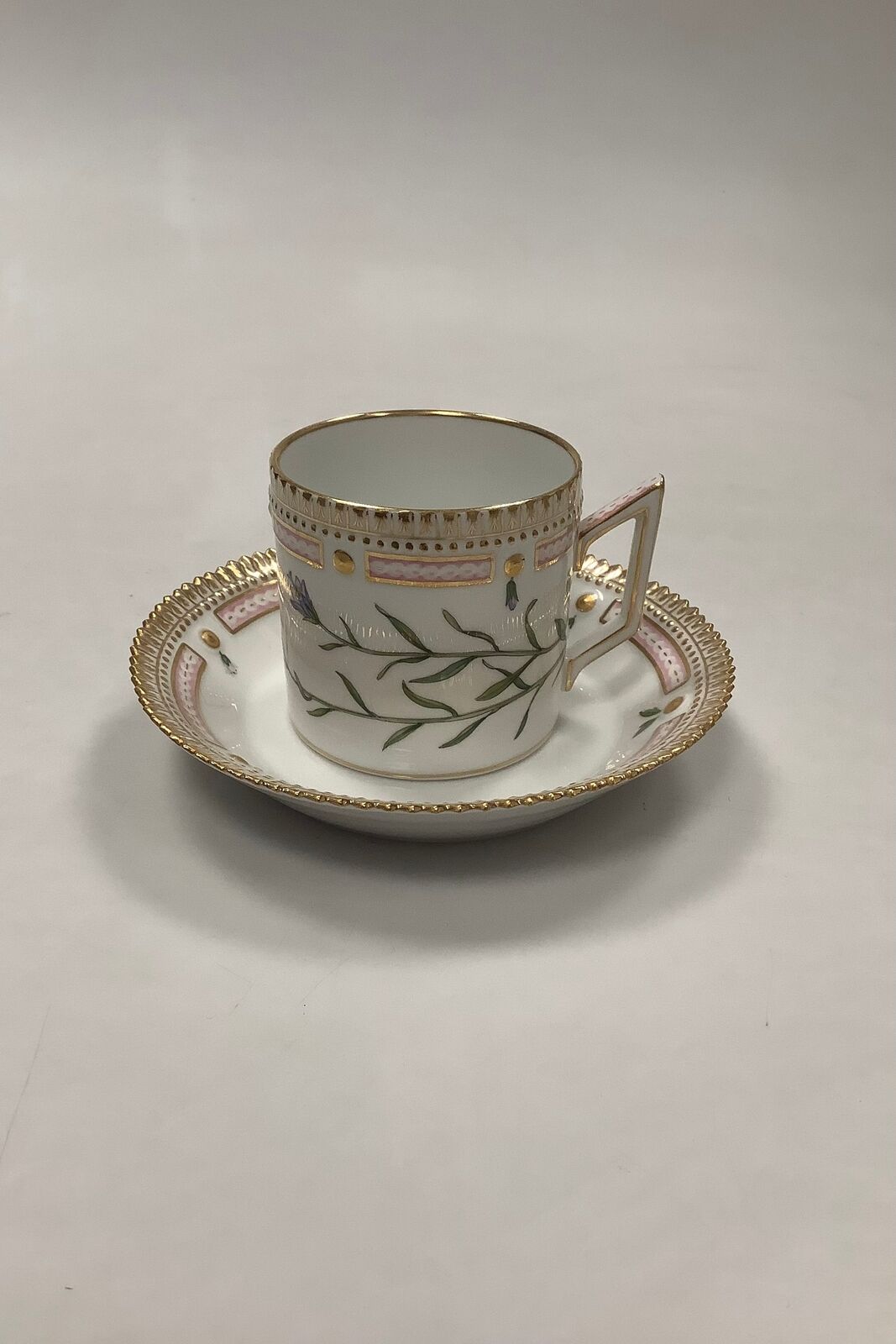 Royal Copenhagen Flora Danica Chocolate Cup No 20/ 3512 / 3513