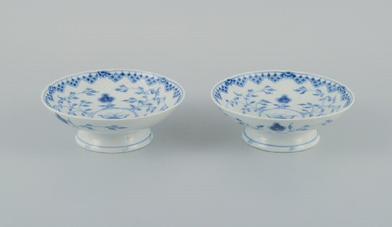 Bing  Grondahl Kipling two porcelain bowls Model number: 427