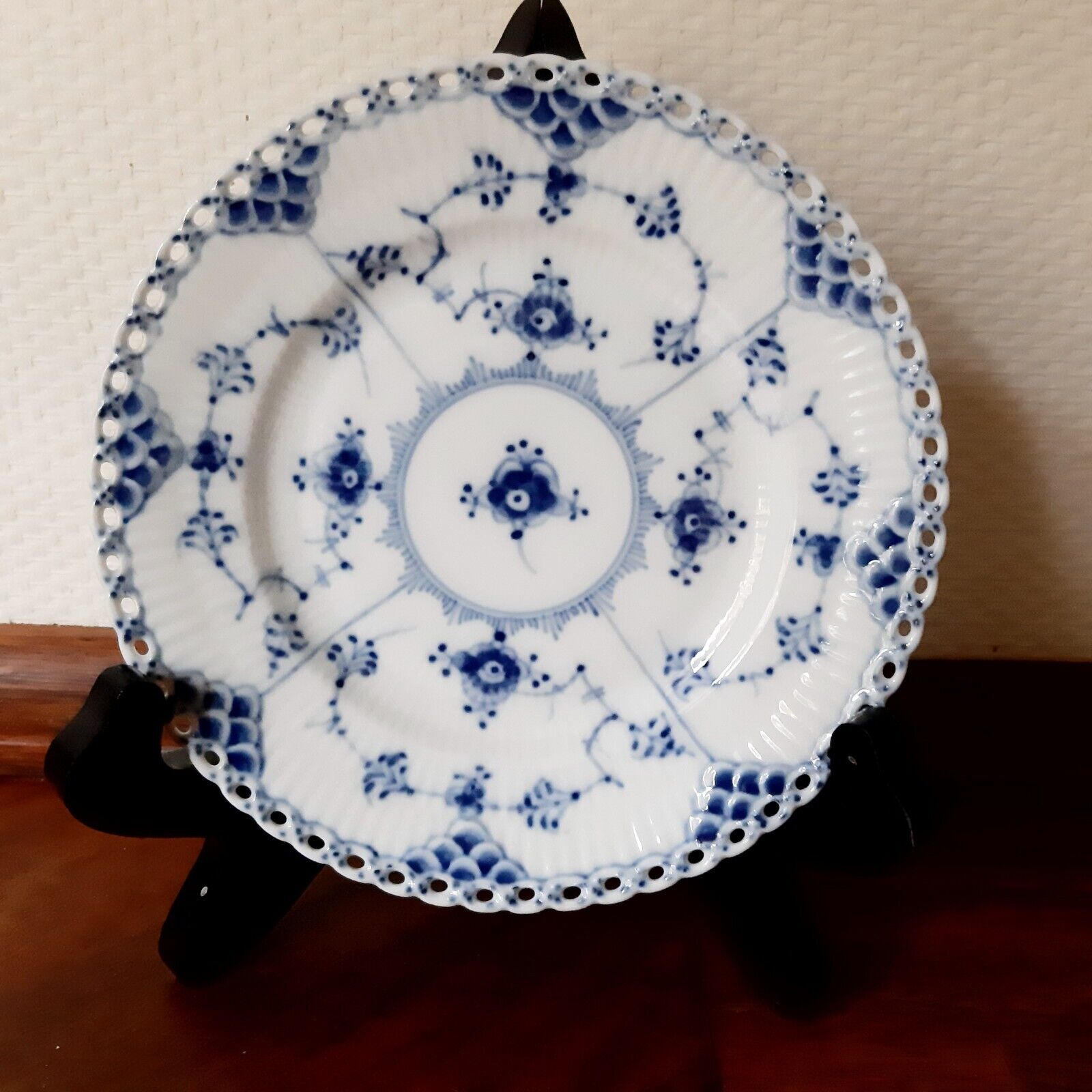 2 Plates 15 cm BLUE FLUTED FULL LACE 1964/65 # 1-1088 Royal Copenhagen Fact 1