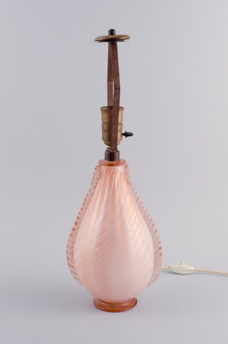 Barovier and Toso Murano Large table lamp in pink hand-blown art glass