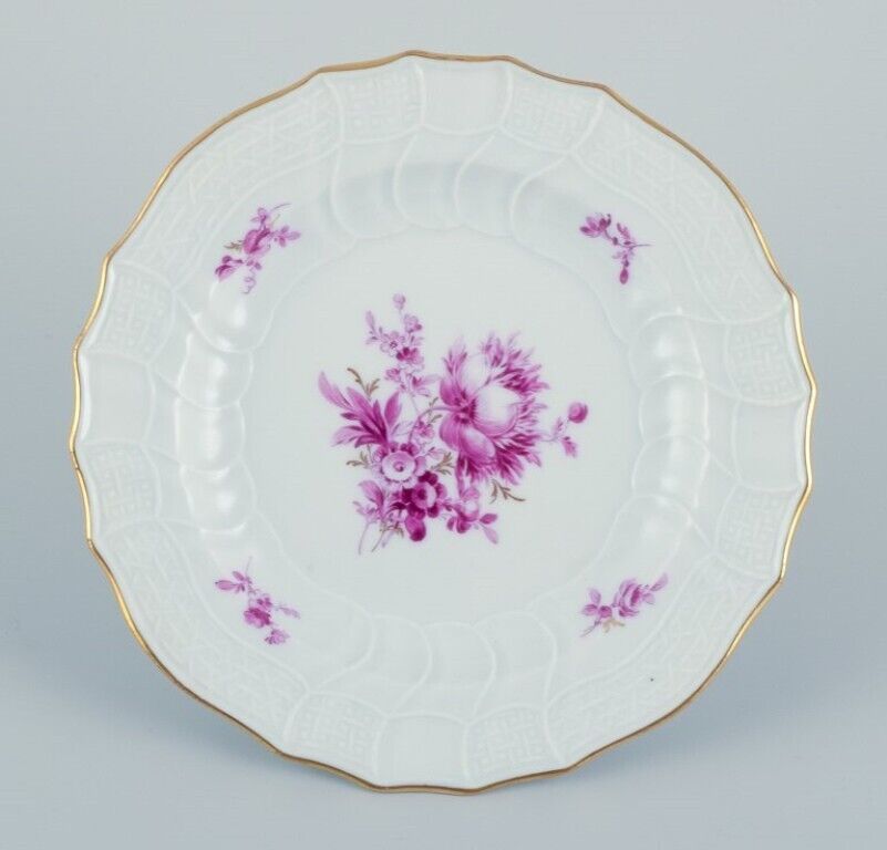 Meissen Germany Set of seven porcelain plates hand-painted with purple flowers